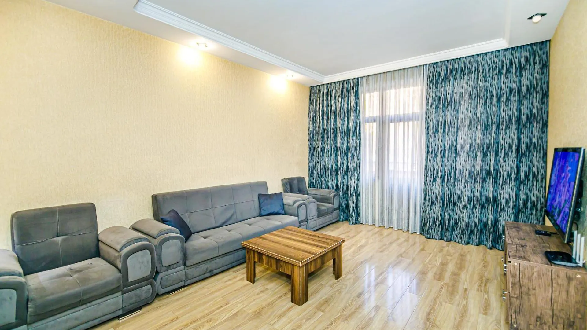Magnificent Vacation Apartment By Bea Paradise Baku